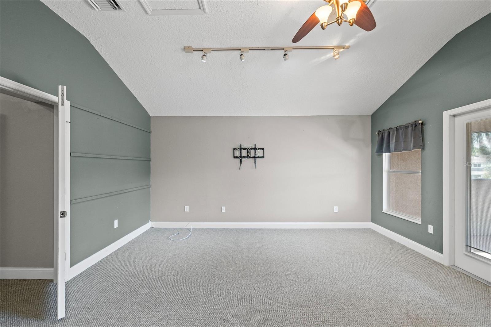 STONEGATE PH 01 - Residential