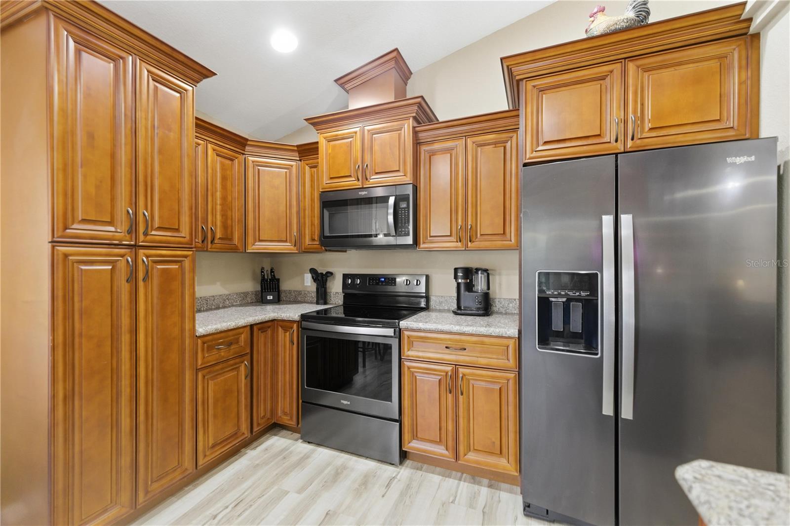 RIVER BEND HEIGHTS UNREC AKA ROBERT SMITH - Residential