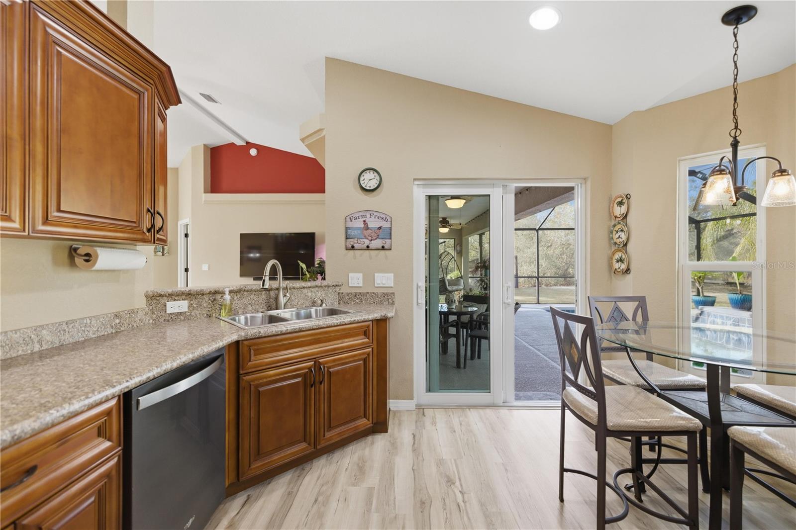 RIVER BEND HEIGHTS UNREC AKA ROBERT SMITH - Residential