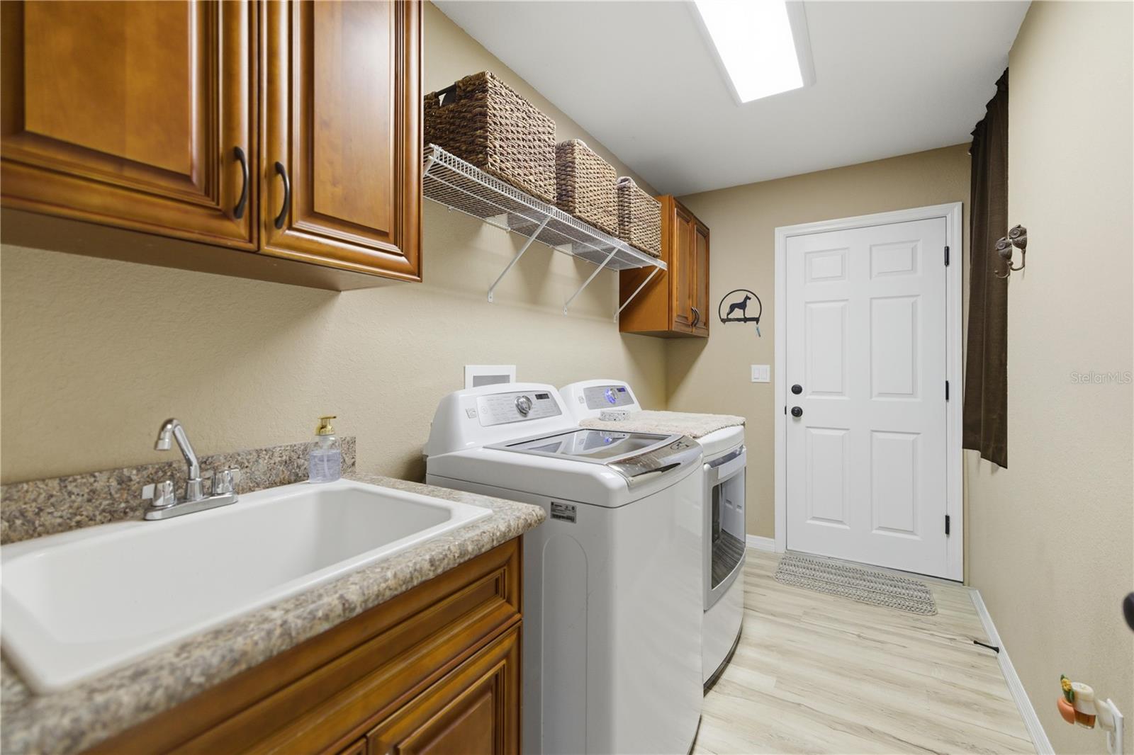 RIVER BEND HEIGHTS UNREC AKA ROBERT SMITH - Residential