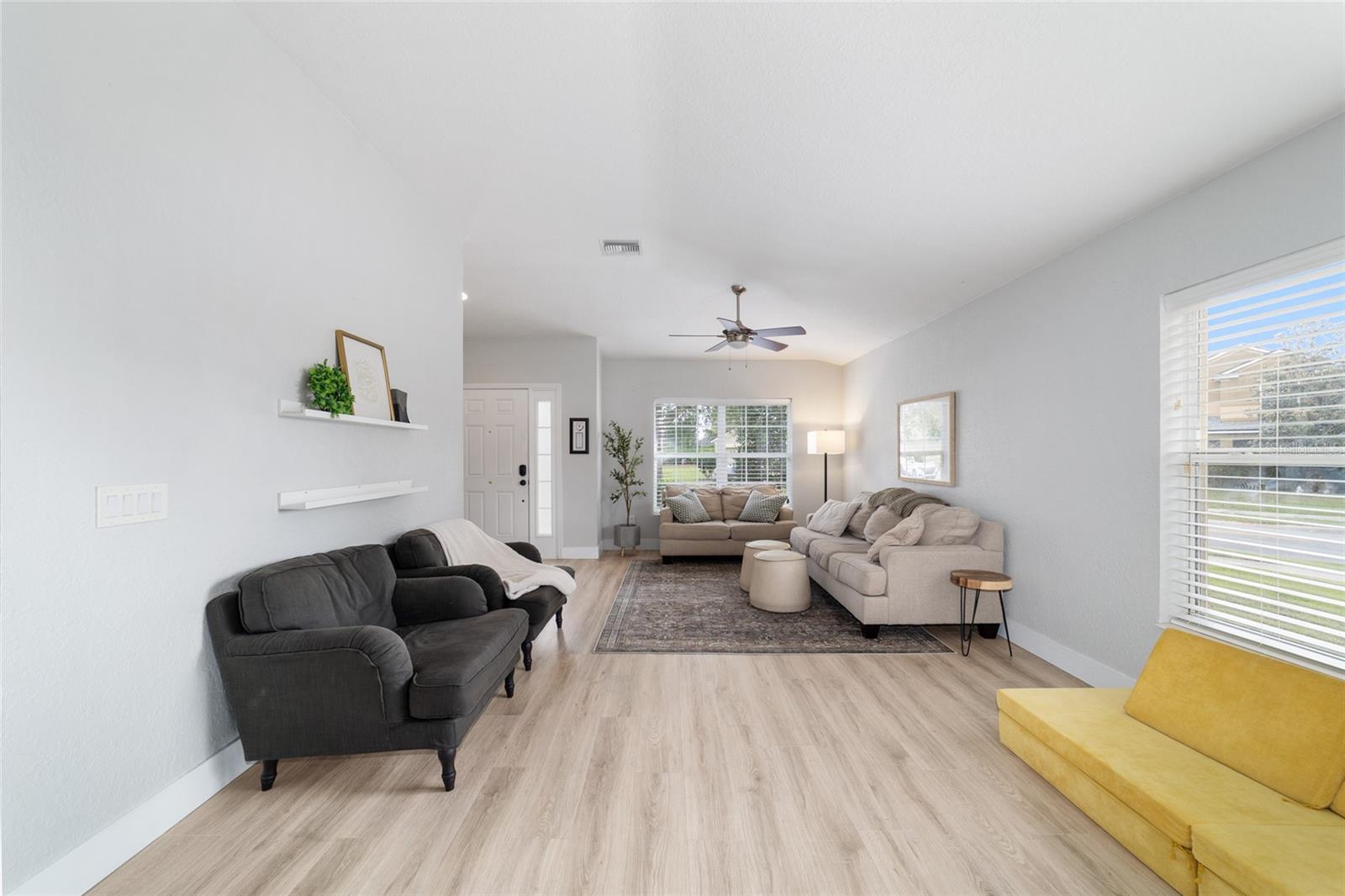 SADDLE CREEK - Residential