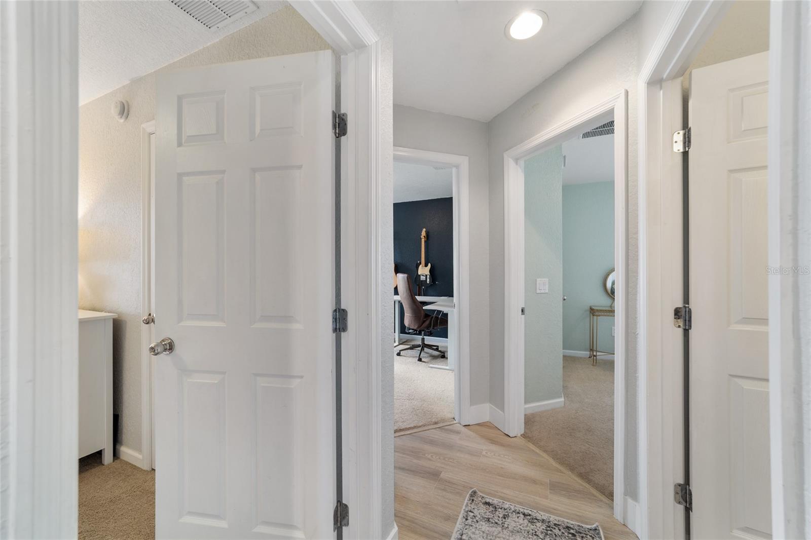 SADDLE CREEK - Residential