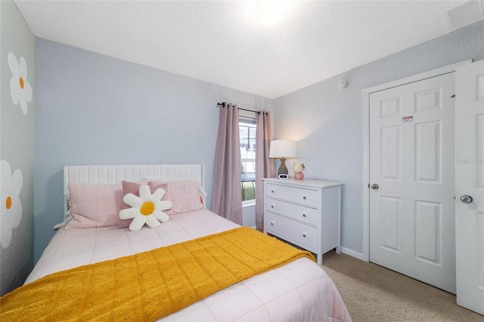 SADDLE CREEK - Residential