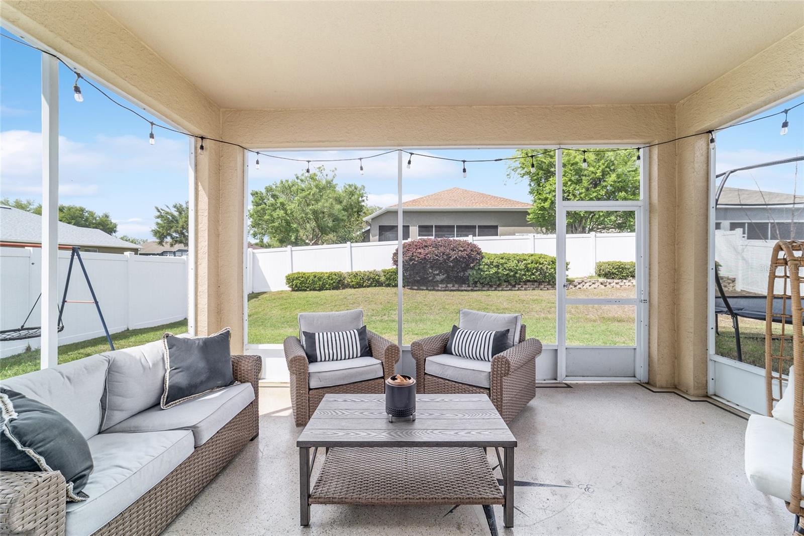 SADDLE CREEK - Residential