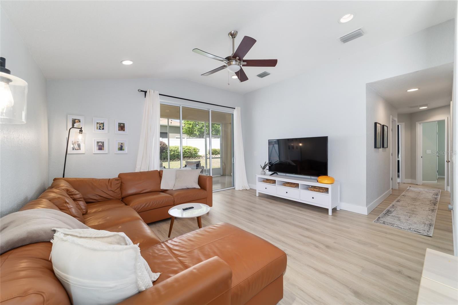 SADDLE CREEK - Residential