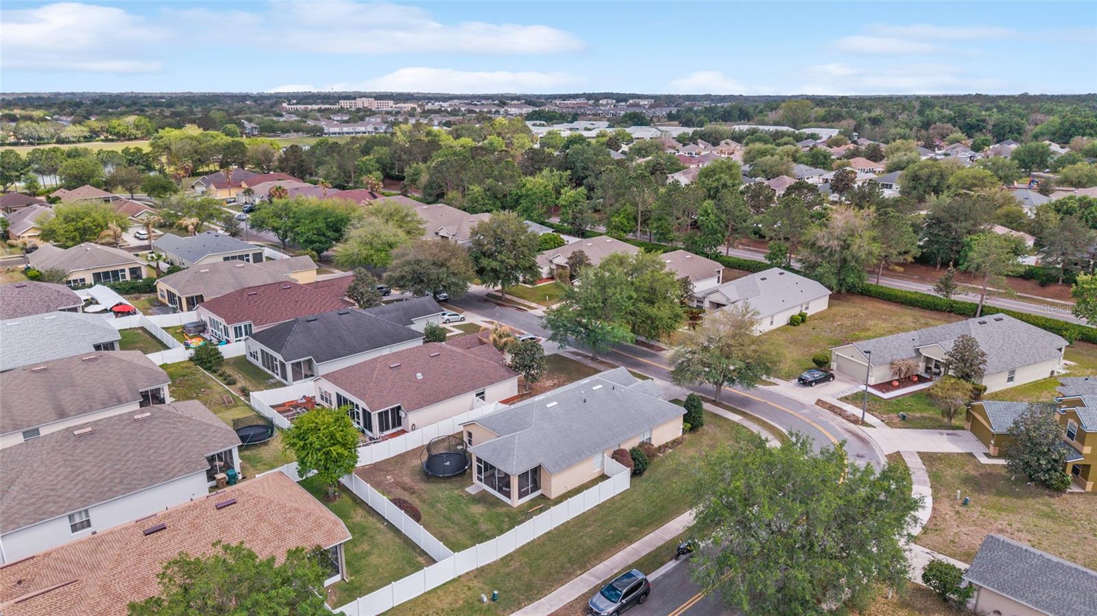 SADDLE CREEK - Residential