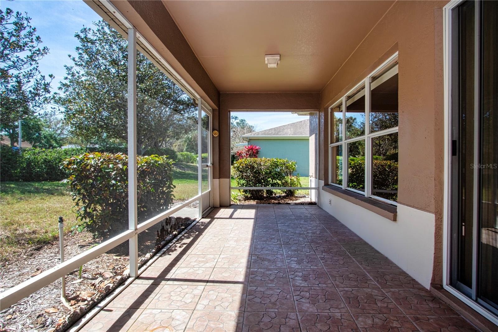 1020 NEW WINSOR LOOP 46
