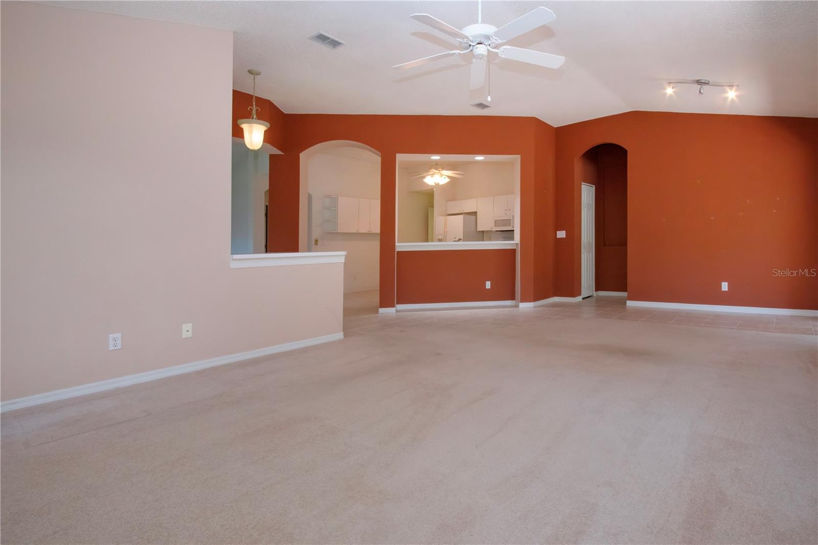 1020 NEW WINSOR LOOP 46