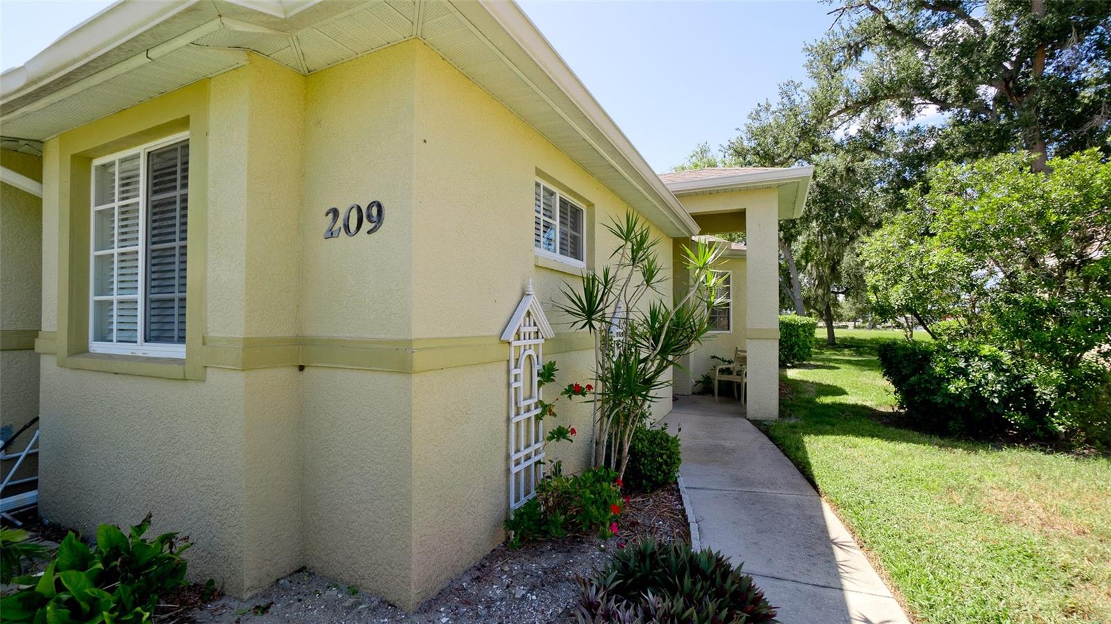 209 28TH STREET W, PALMETTO, FL, 34221 4 209 28TH STREET W
