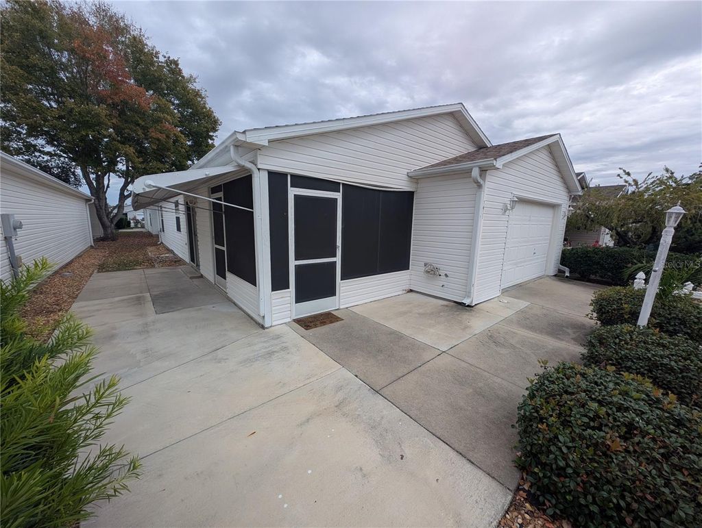 Photo of 1651 Duran Drive, The Villages, FL 32162 (MLS # O6363935)