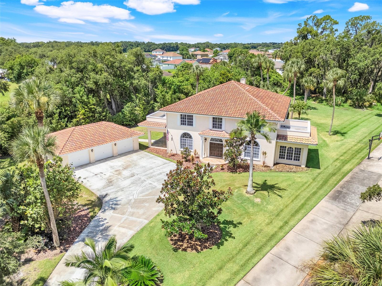 2394 WINDWARD COVE