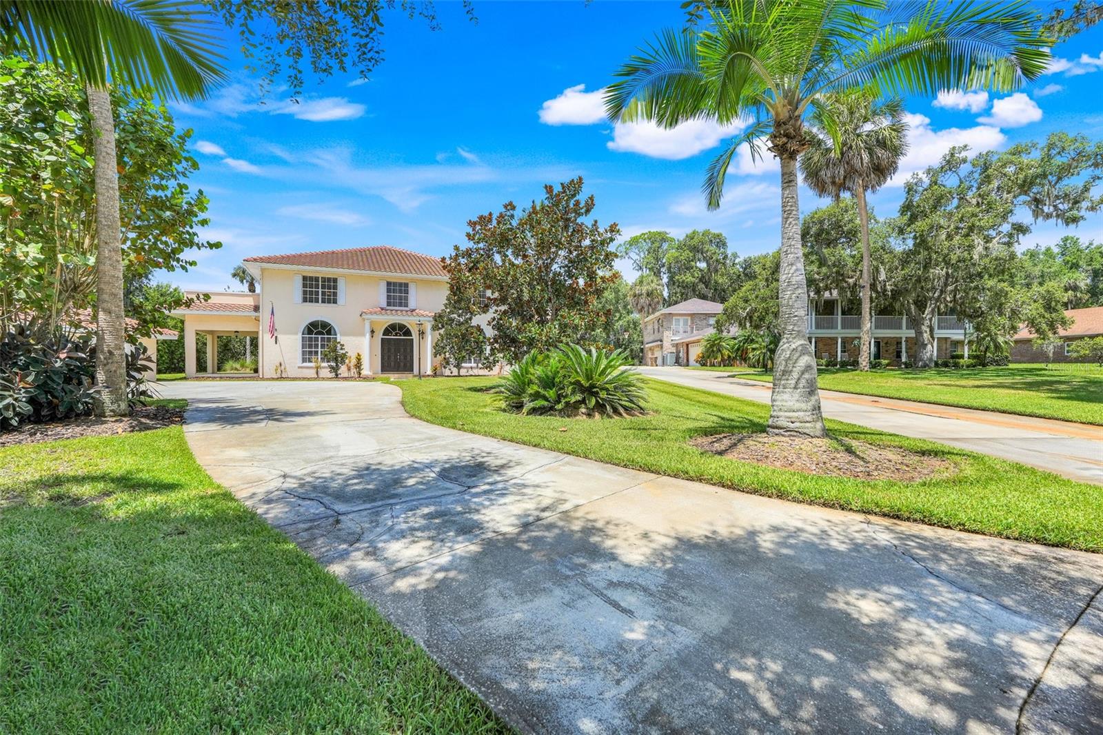 2394 WINDWARD COVE