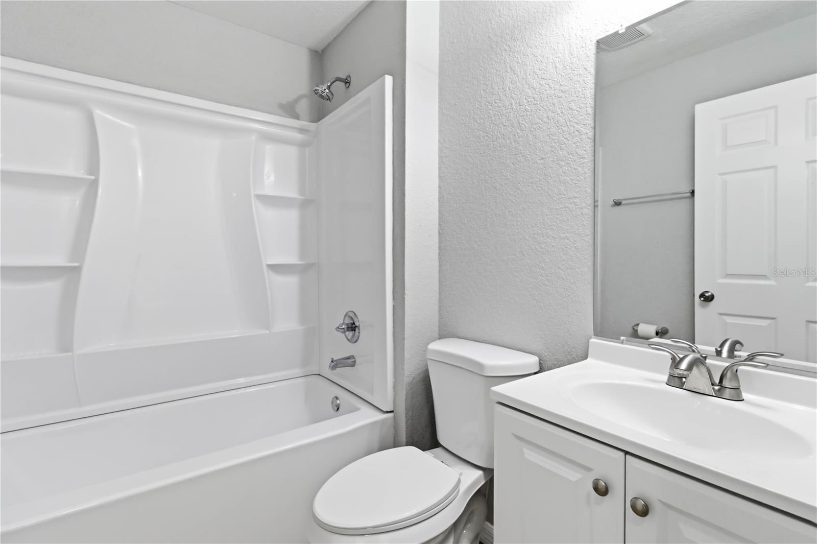 APOLLO BEACH UNIT ONE PT ONE - Residential Lease