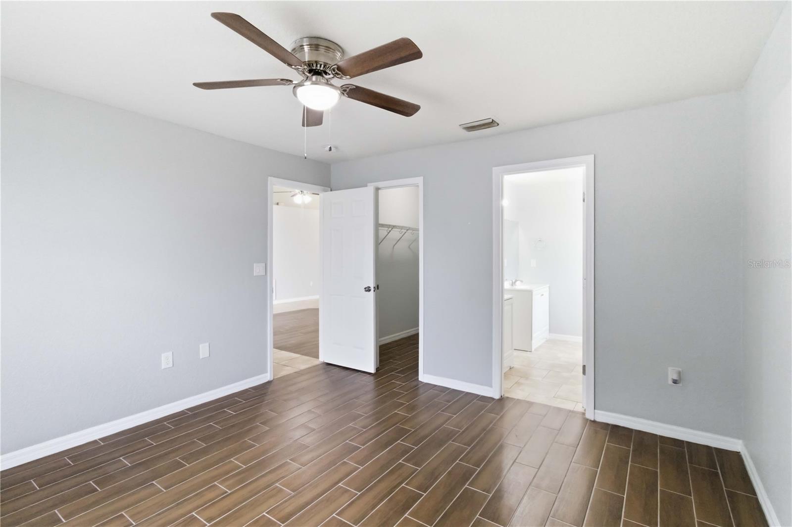 APOLLO BEACH UNIT ONE PT ONE - Residential Lease