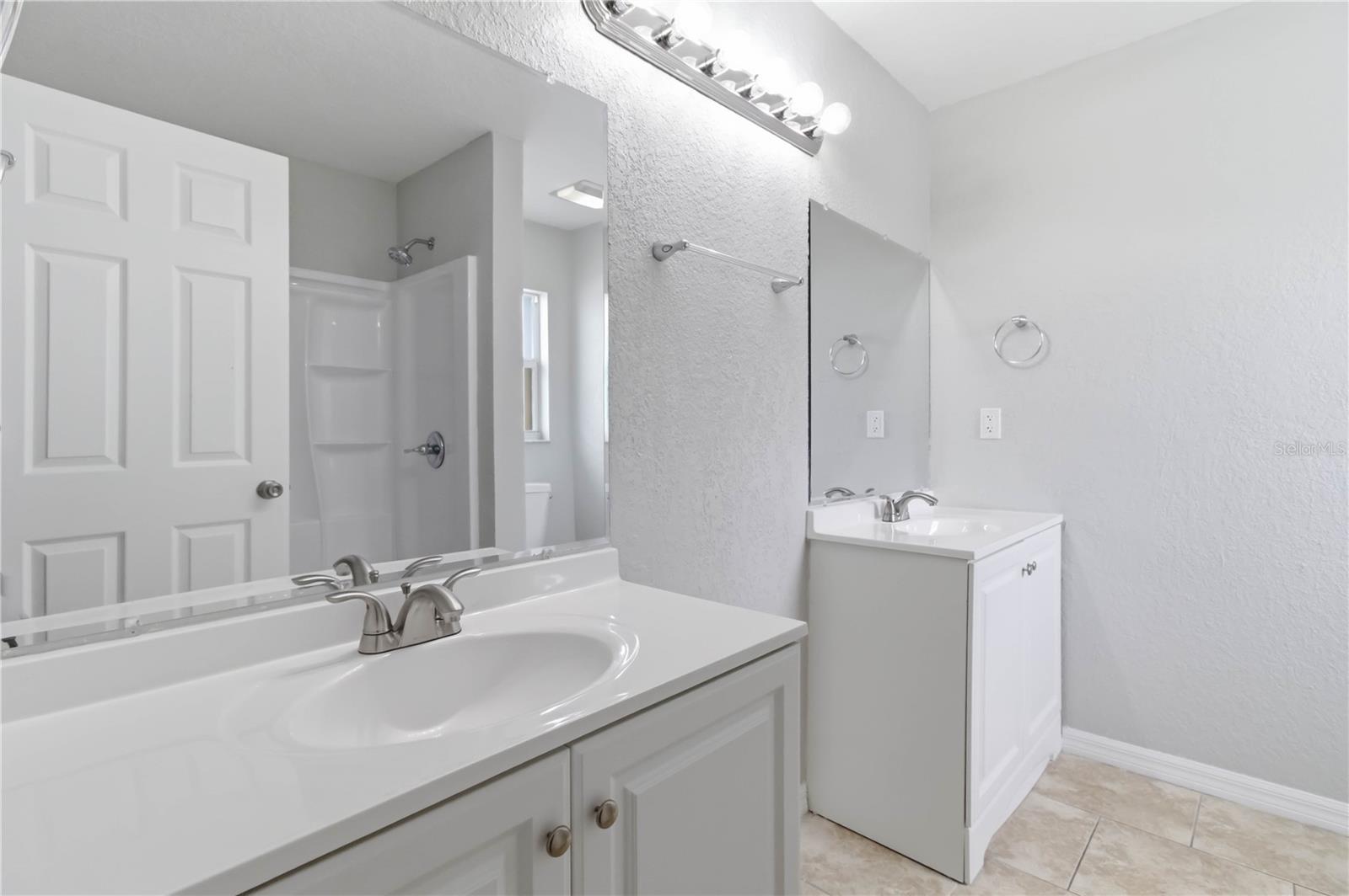 APOLLO BEACH UNIT ONE PT ONE - Residential Lease