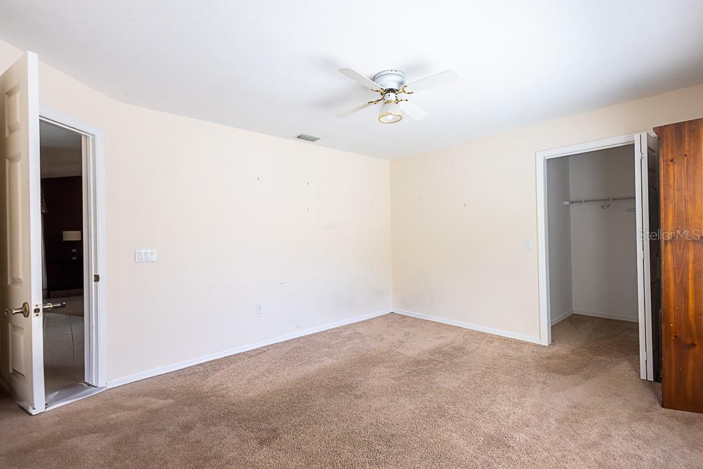 HUNTERS RIDGE - Residential