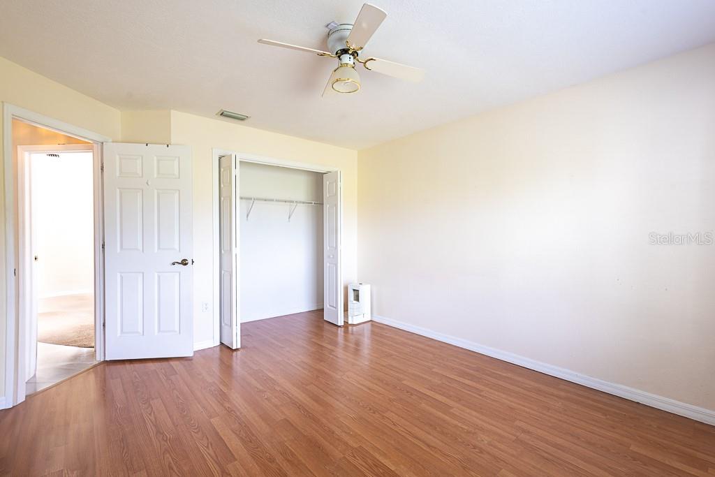 HUNTERS RIDGE - Residential