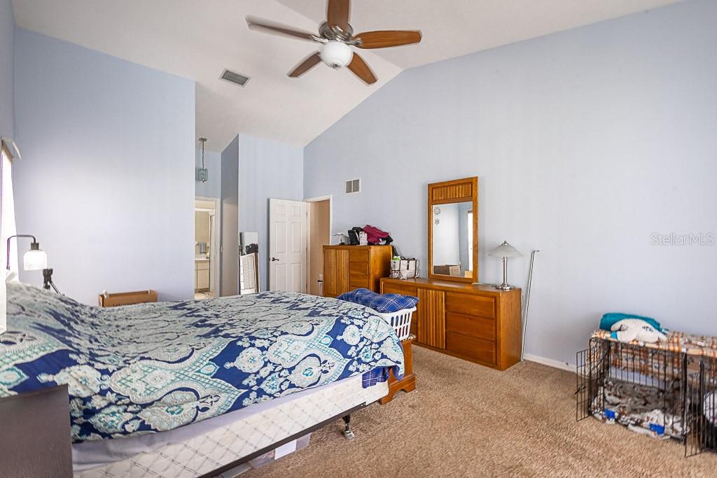 HUNTERS RIDGE - Residential