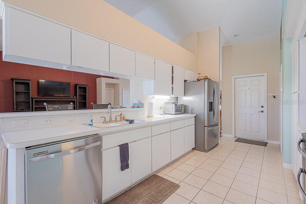 HUNTERS RIDGE - Residential