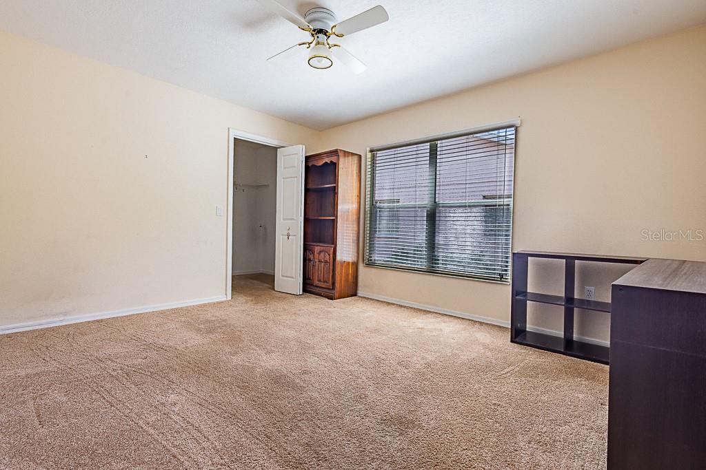 HUNTERS RIDGE - Residential