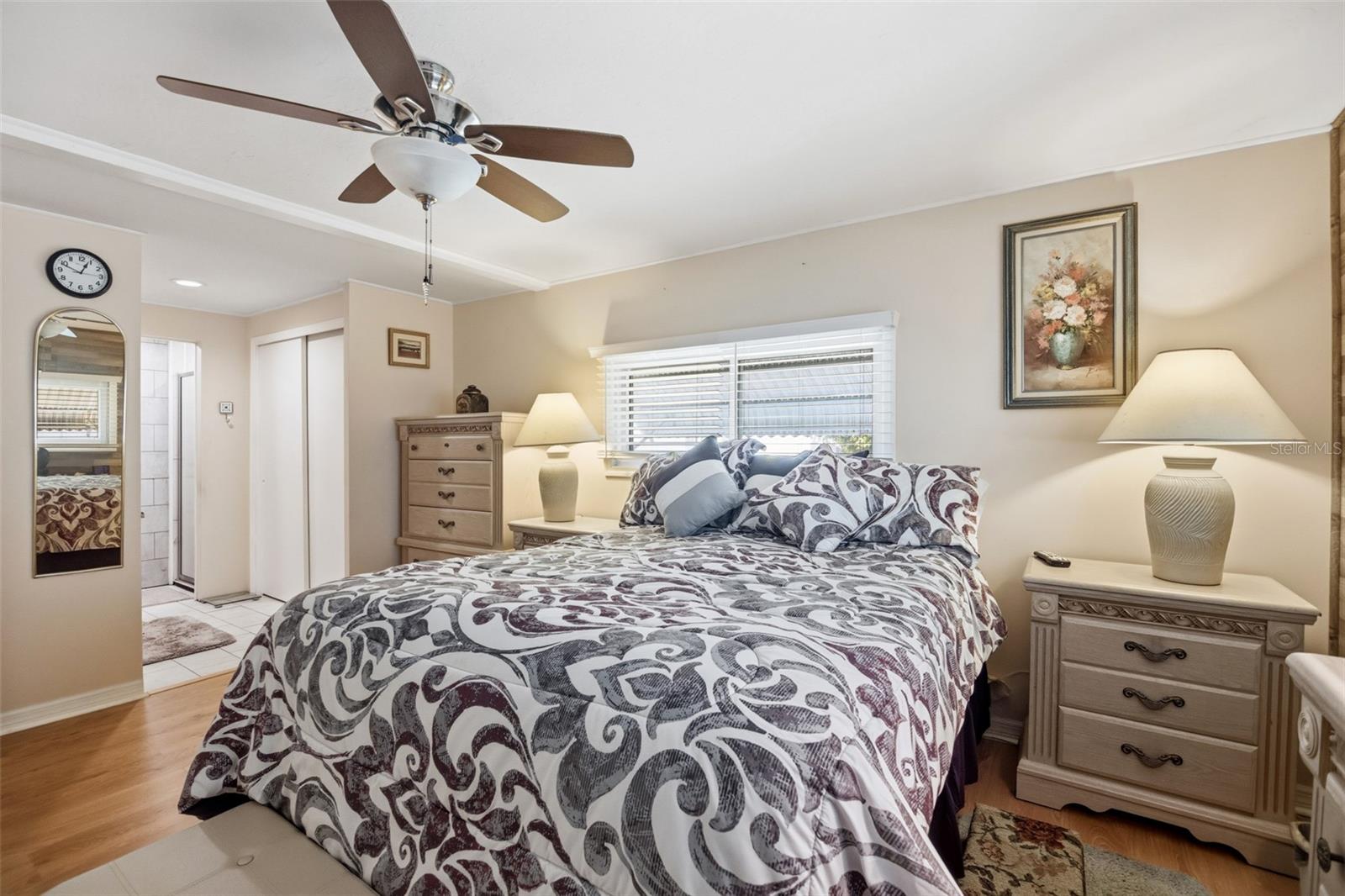 CHATEAU VILLAGE CO-OP - Residential