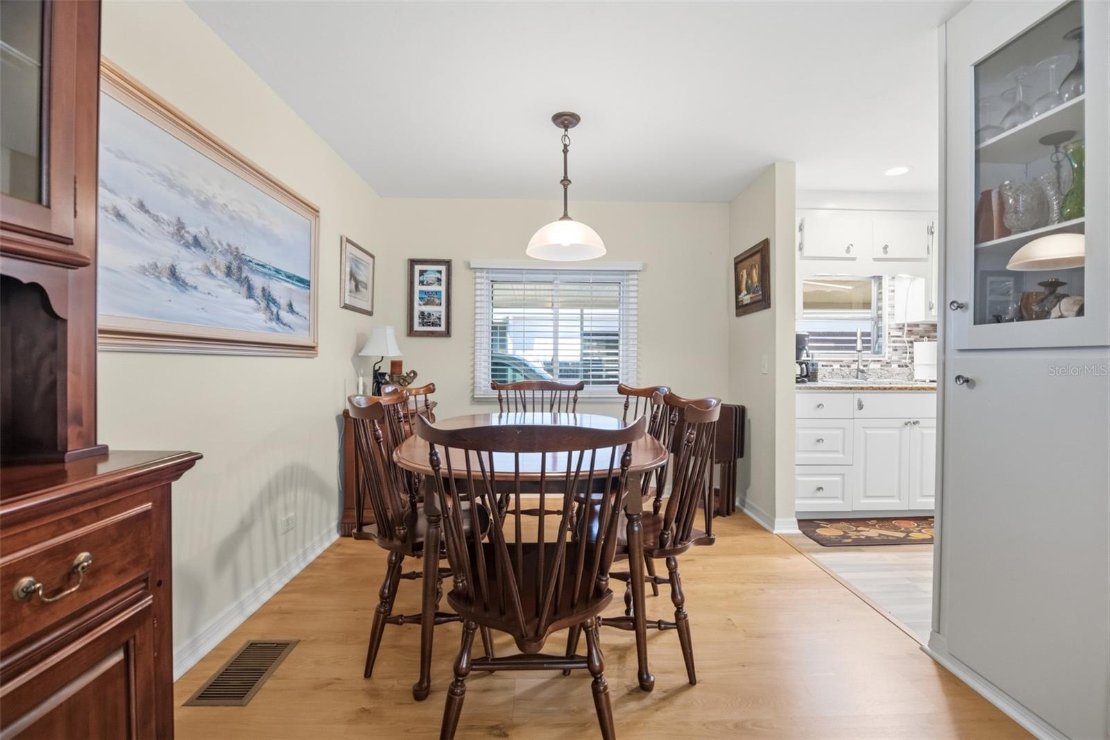 CHATEAU VILLAGE CO-OP - Residential