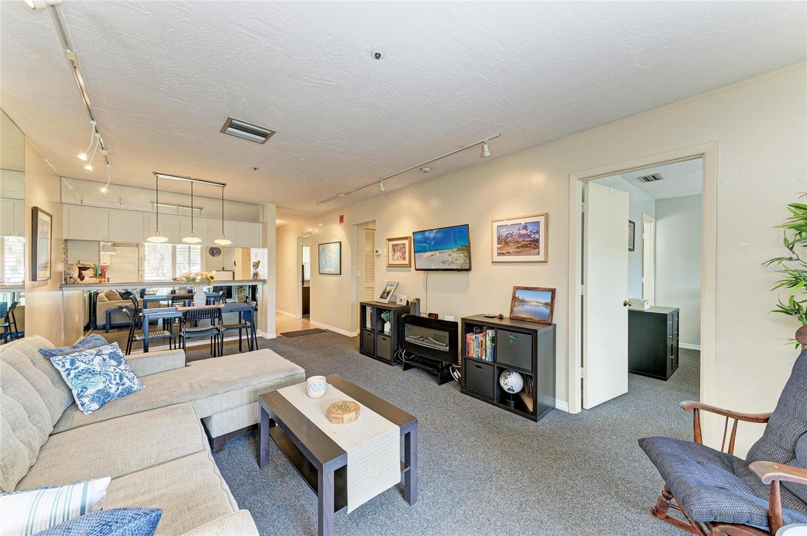 WHITAKER BAYOU - Residential