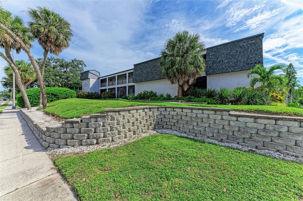 Photo of 2124 Tamiami Trail #207, Sarasota, FL 34234 (MLS # A4664487)