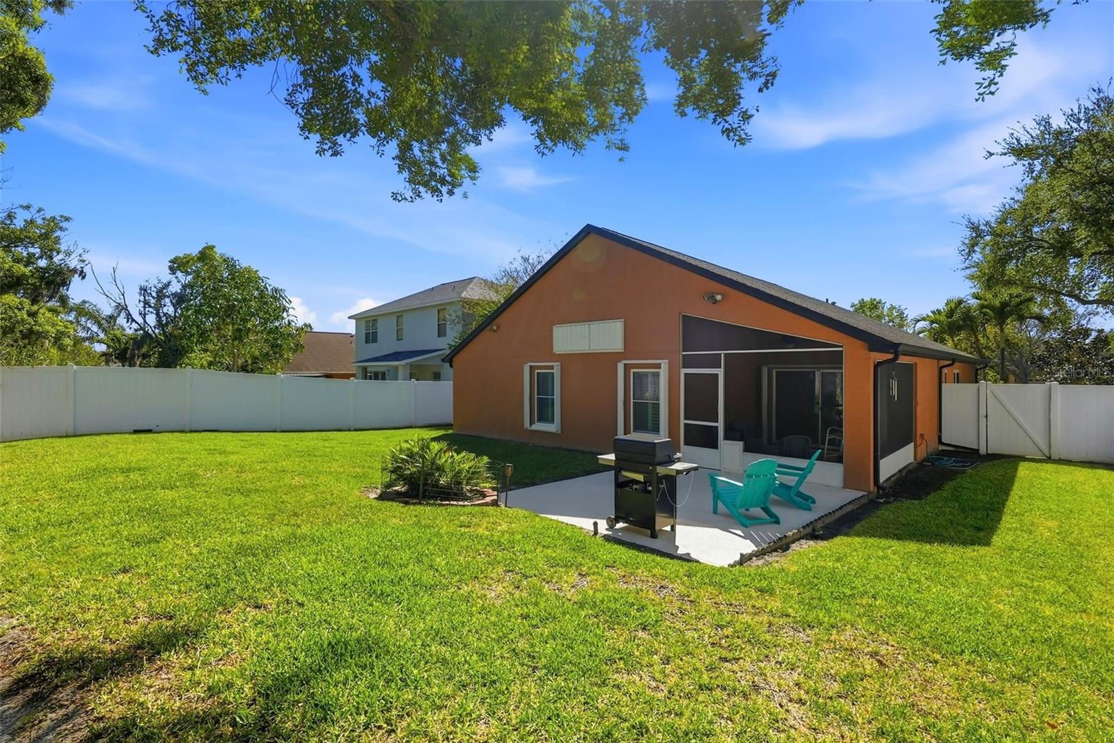 SCOTSDALE BLUFFS PH II - Residential