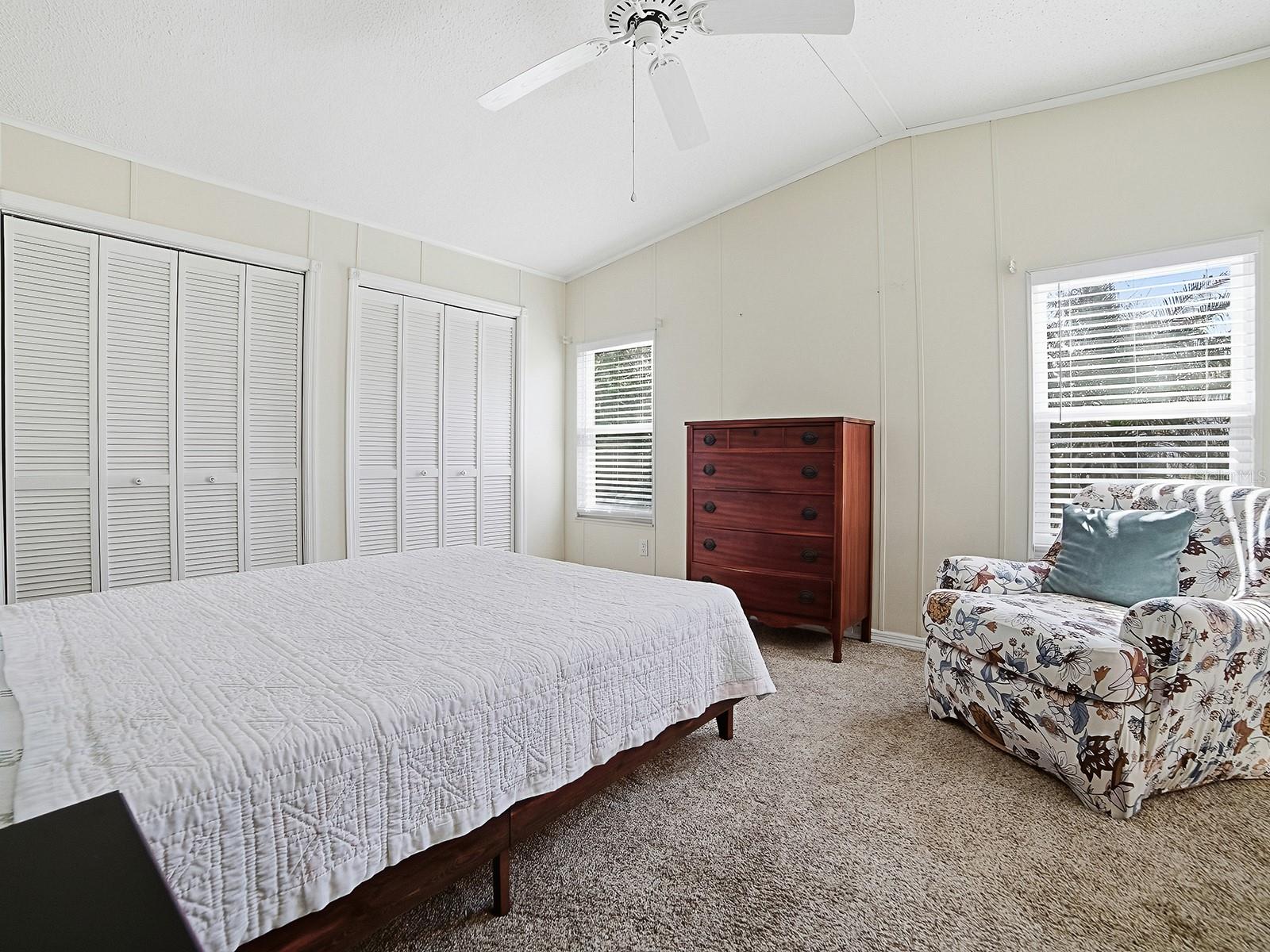 TAVARES FOX RUN MOBILE HOME - Residential