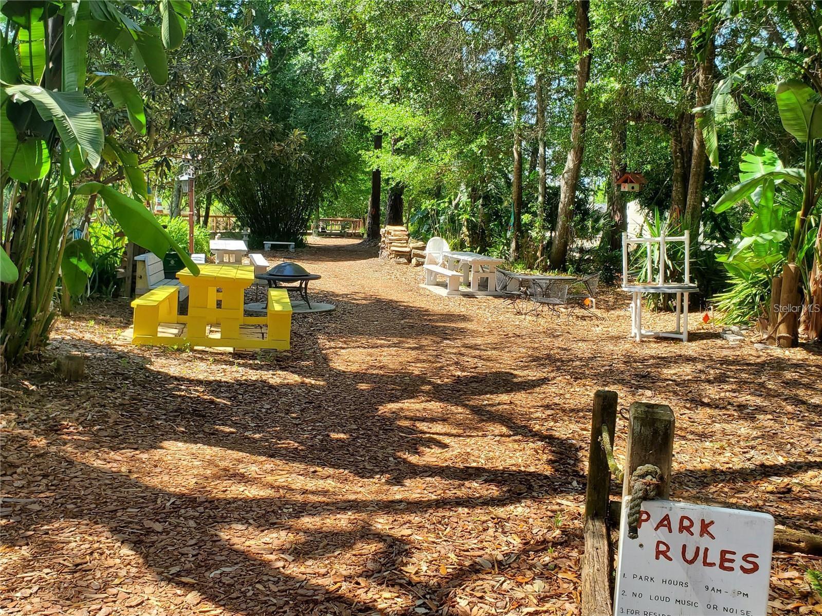 TAVARES FOX RUN MOBILE HOME - Residential