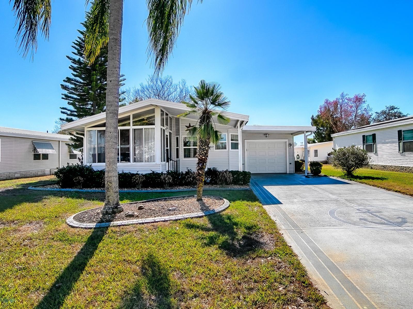 TAVARES FOX RUN MOBILE HOME - Residential