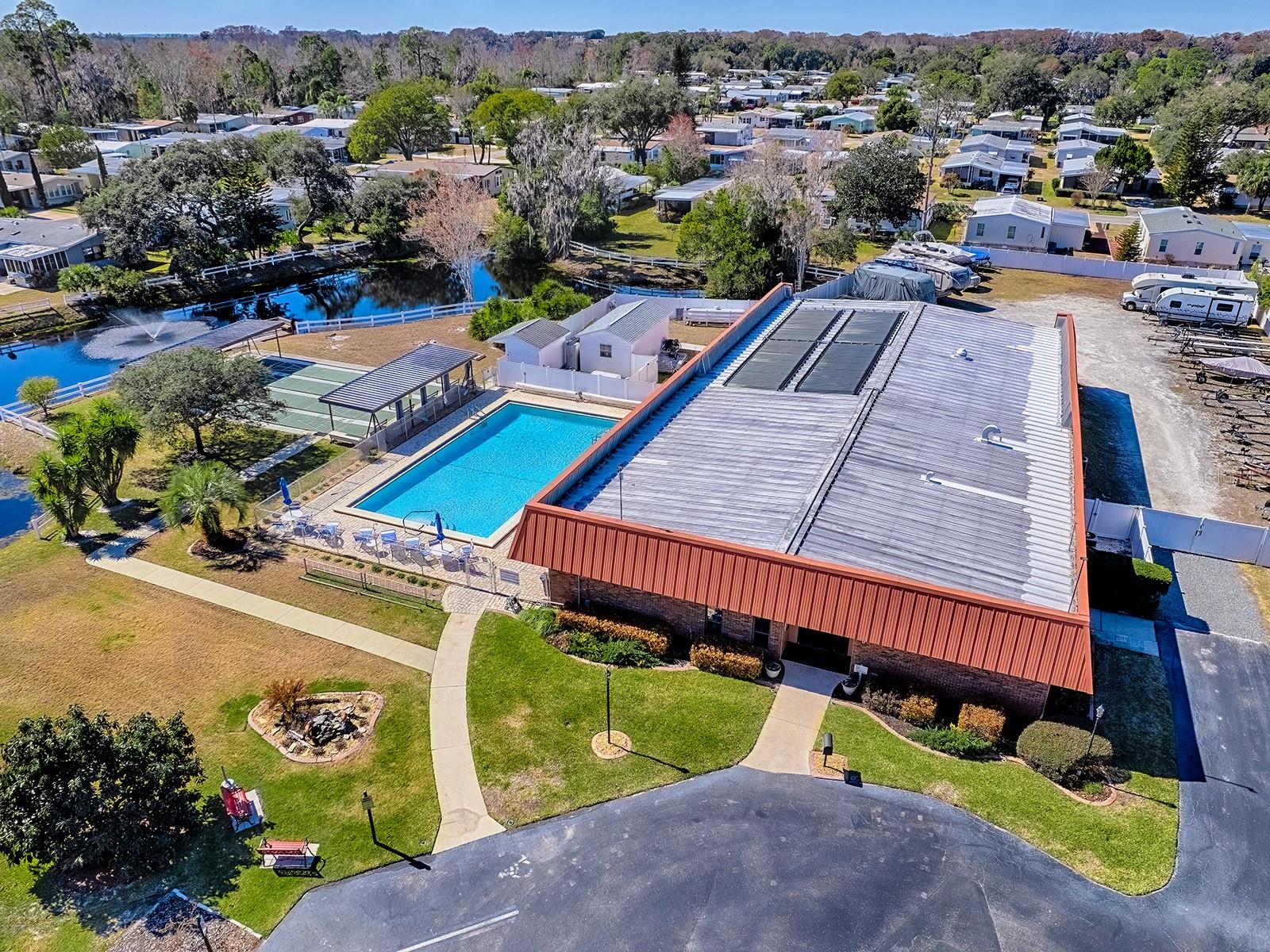 TAVARES FOX RUN MOBILE HOME - Residential