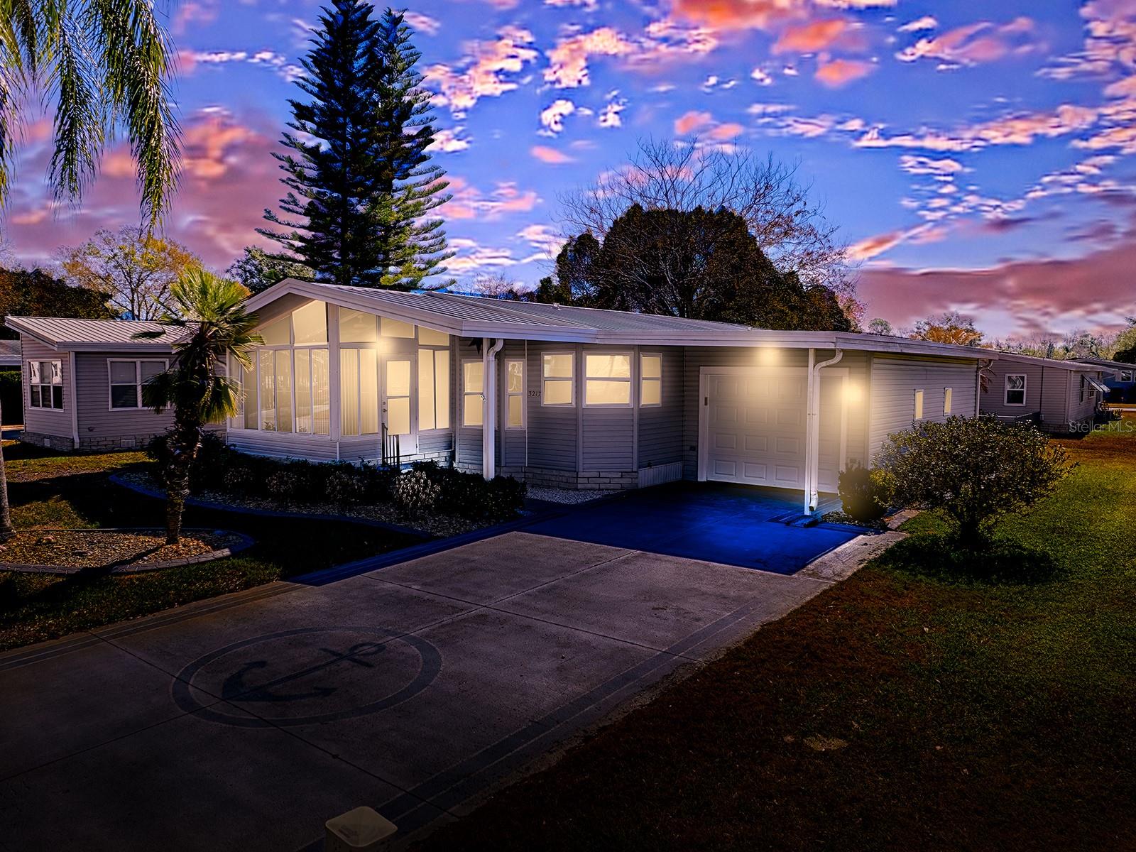 TAVARES FOX RUN MOBILE HOME - Residential