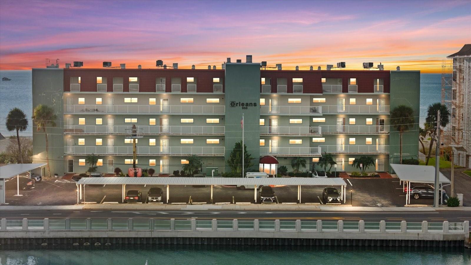 THE ORLEANS - Residential