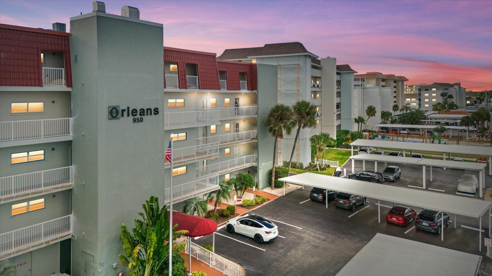 THE ORLEANS - Residential