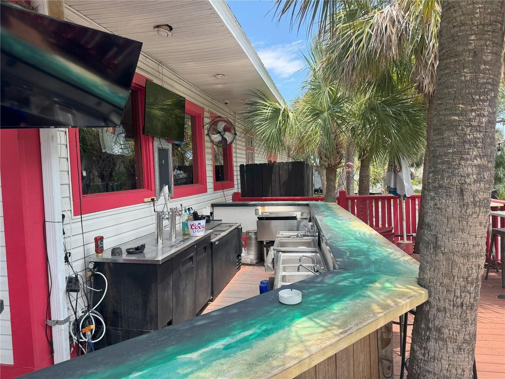 Photo of 80 W Live Oak Street, Tarpon Springs, FL 34689 (MLS # TB8390158)