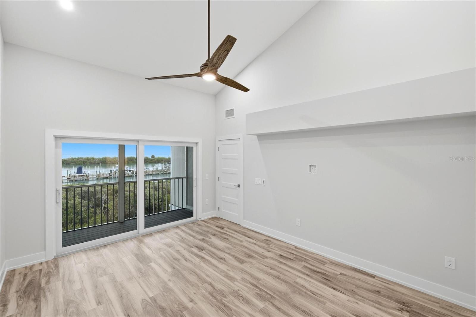 BOCA GRANDE NORTH PH B - Residential