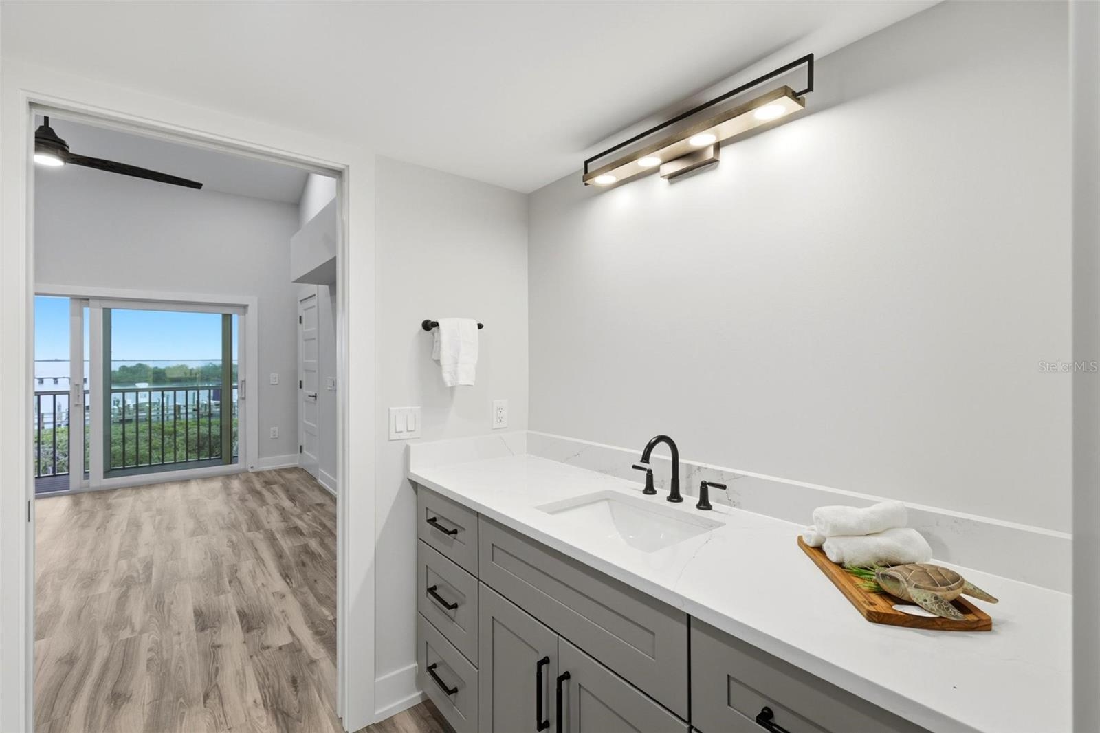 BOCA GRANDE NORTH PH B - Residential