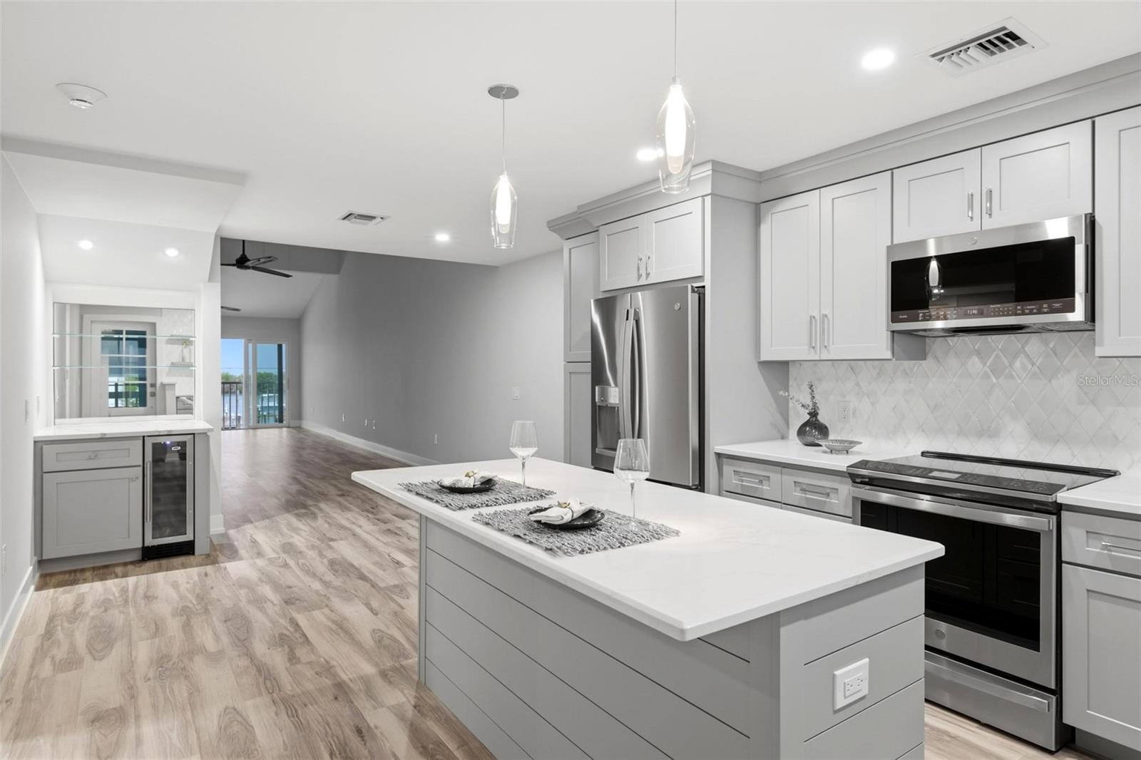 BOCA GRANDE NORTH PH B - Residential