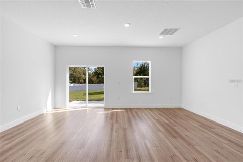 Tiny photo for 4411 SW 172nd Street Road, Ocala, FL 34473 (MLS # O6404309)