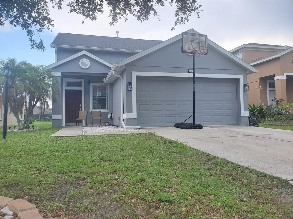 Photo of 10109 36th Court E, Parrish, FL 34219 (MLS # TB8399723)