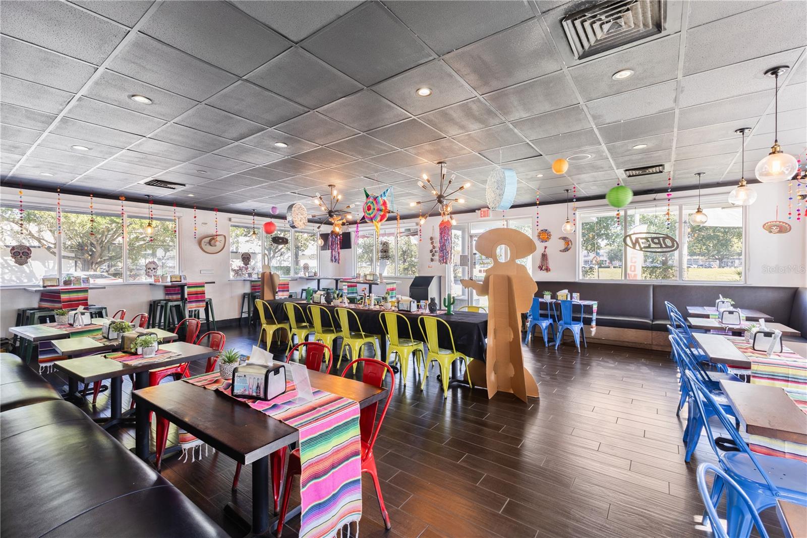 SOUTH PARK - Commercial Lease