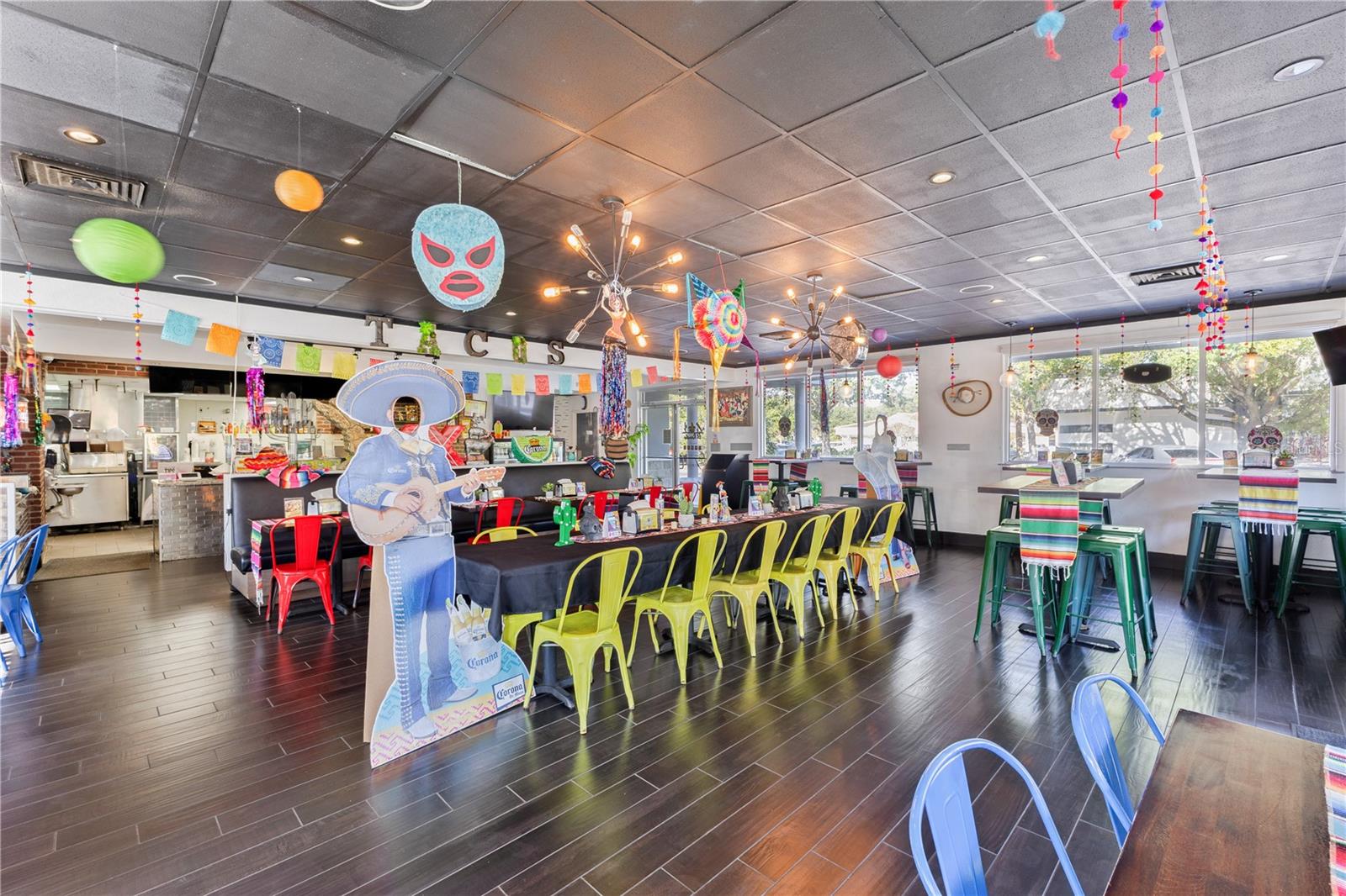 SOUTH PARK - Commercial Lease