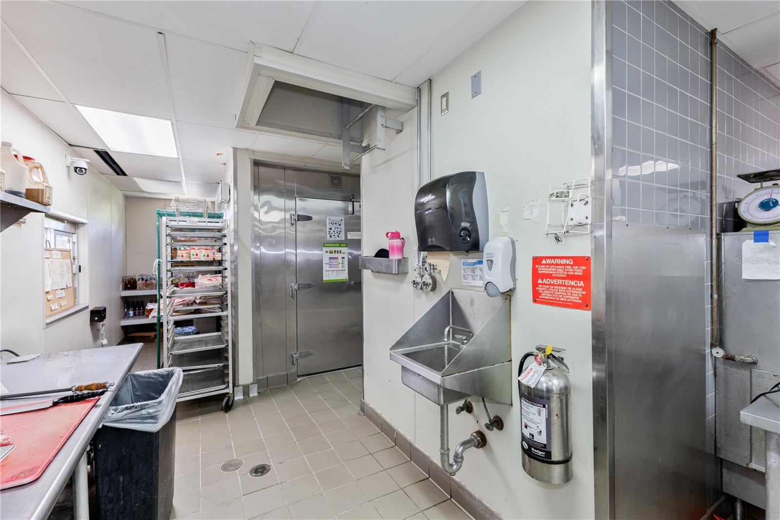 SOUTH PARK - Commercial Lease