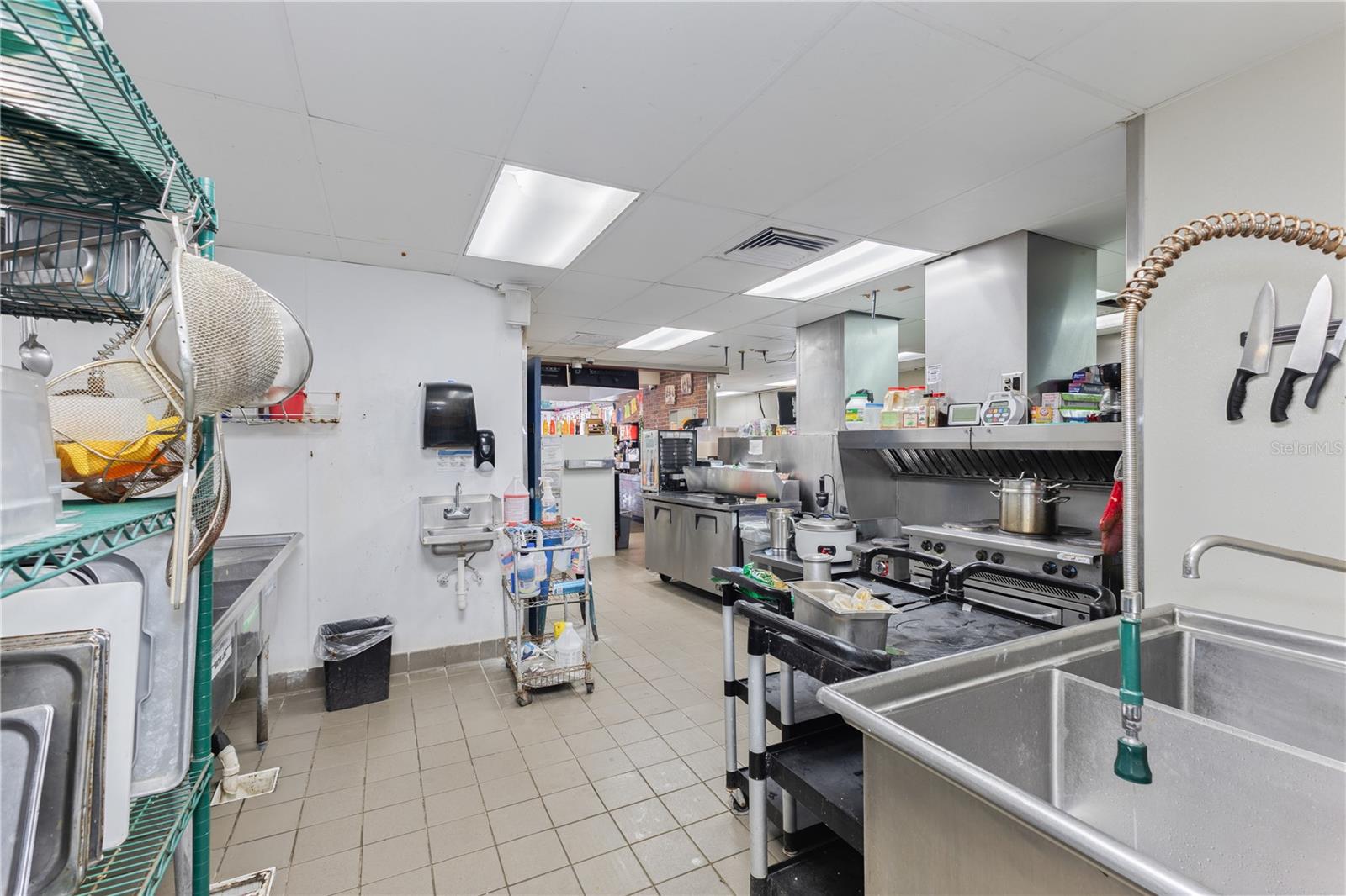 SOUTH PARK - Commercial Lease