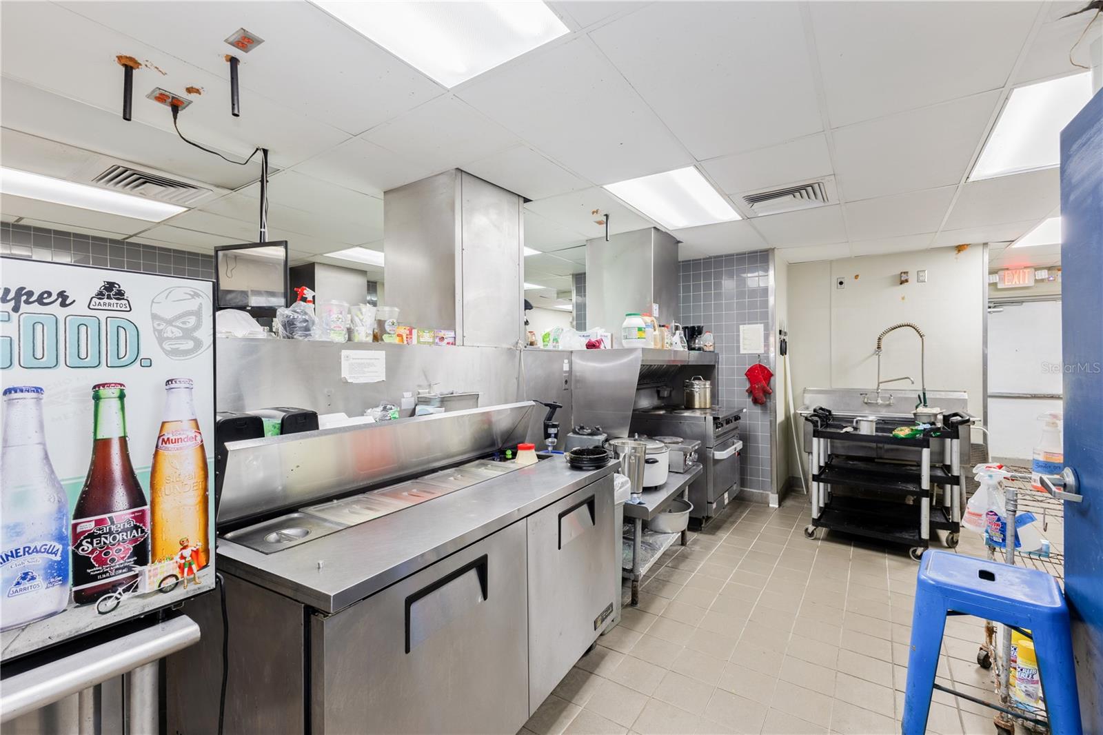 SOUTH PARK - Commercial Lease