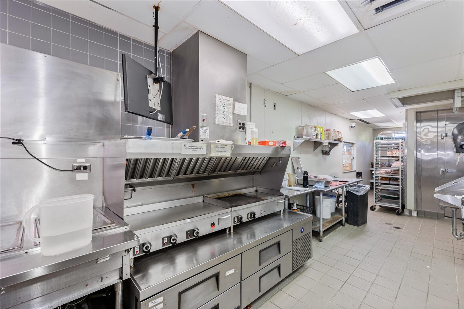 SOUTH PARK - Commercial Lease