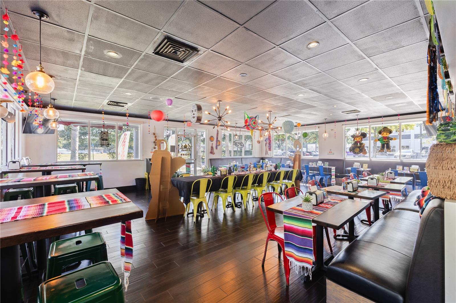 SOUTH PARK - Commercial Lease