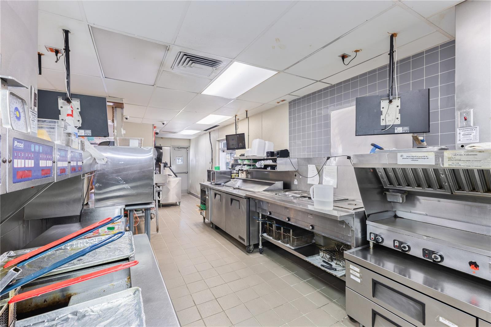 SOUTH PARK - Commercial Lease